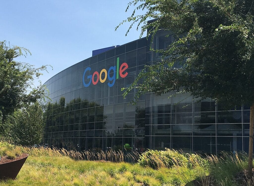 Googleplex HQ cropped 1