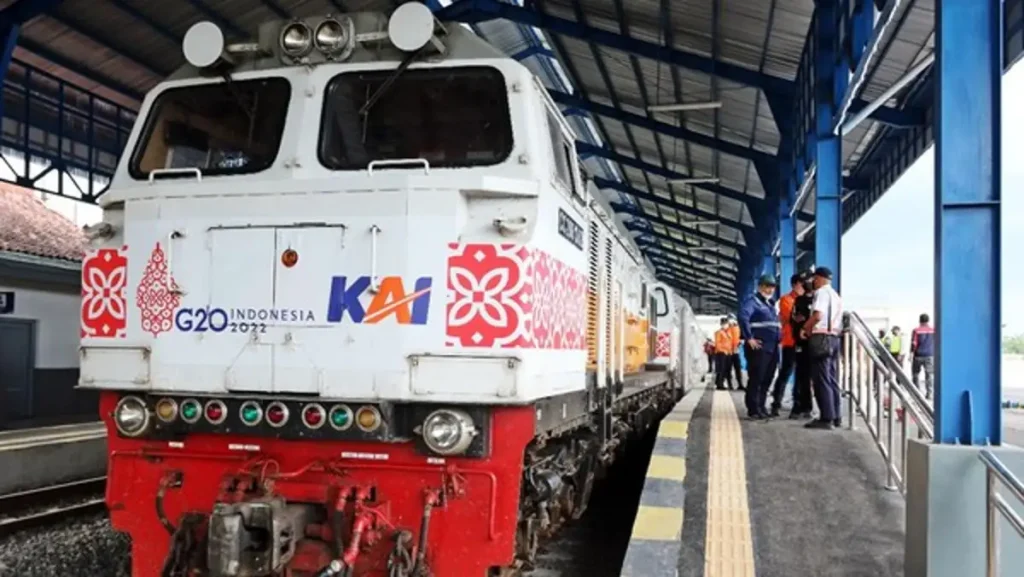 Bagaimana Jika KTP Hilang Untuk Naik Kereta Api