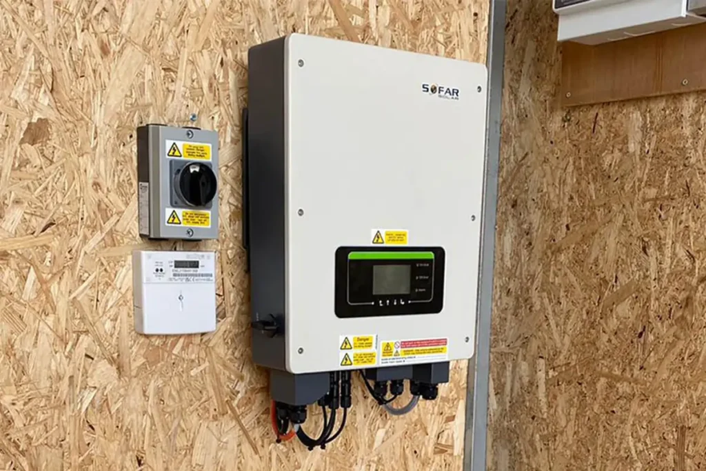 Fungsi Inverter: Pengertian dan Pentingnya dalam Kehidupan Modern 1 String Inverter FI