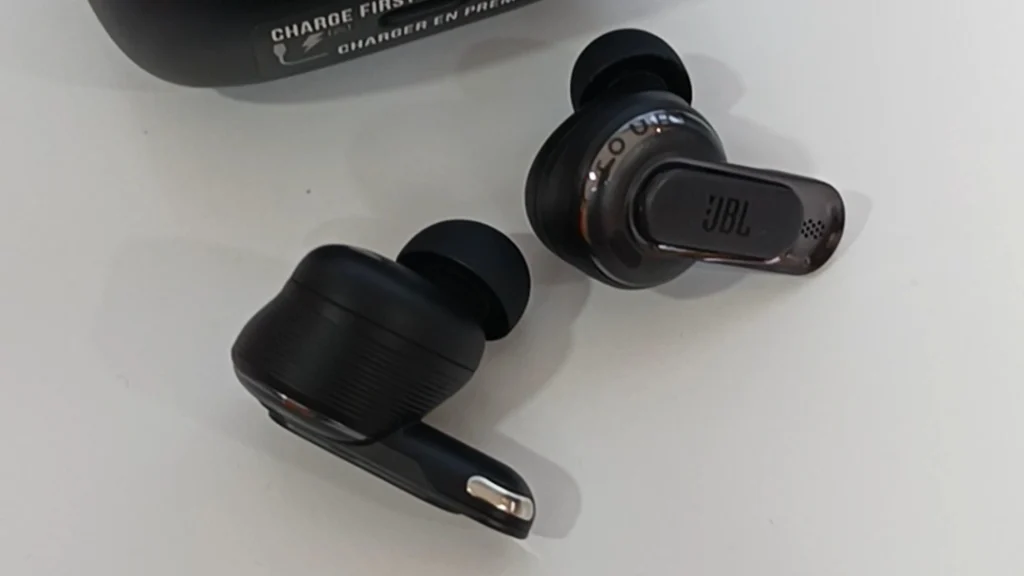 jbl tour pro 3 31